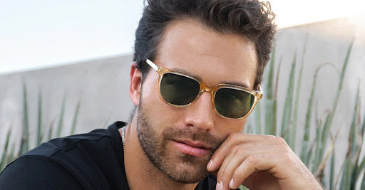 عینک آفتابی